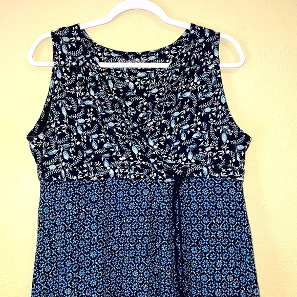 Women’s Eddie Bauer active outdoor popover dress sz Medium - Picture 2 of 5